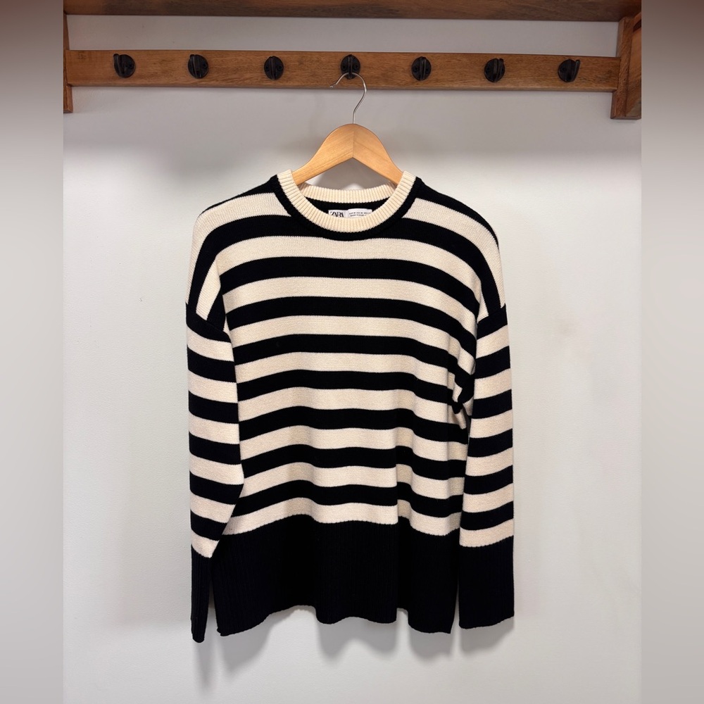 Zara knit pullover - Picture 1 of 3